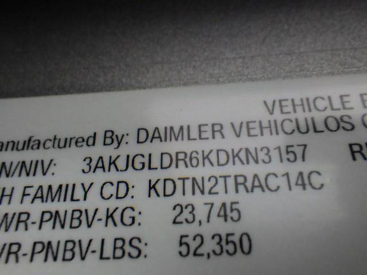 2019-freightliner-cascadia-125-image-30