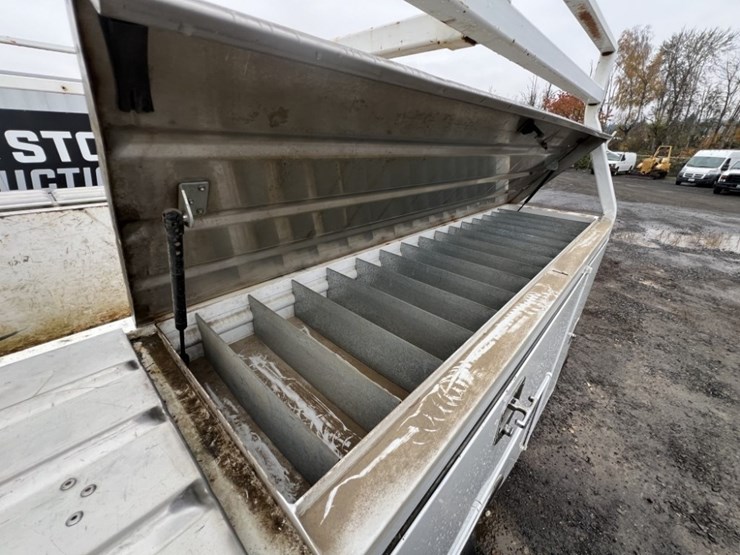 2008-ford-f550-xl-sd-image-23