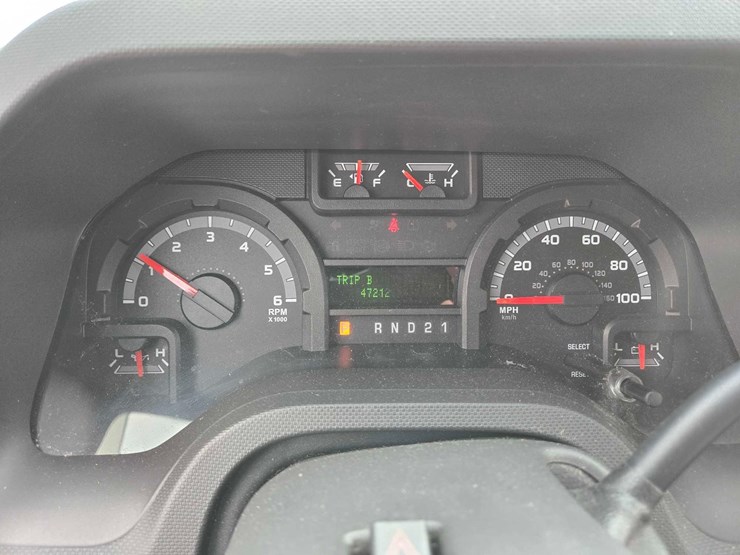 2012-ford-e350-image-12