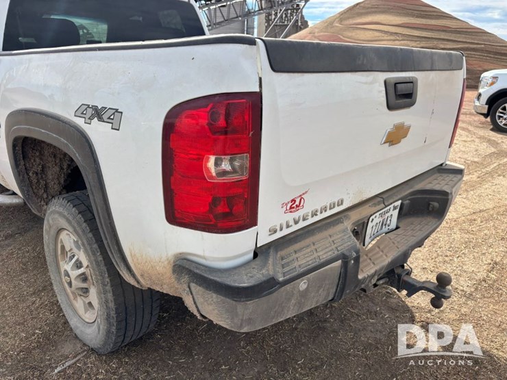 chevrolet-silverado-2500hd-image-33