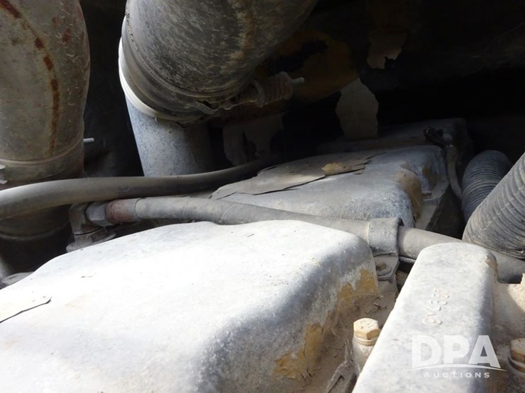 2003-international-8100-image-69