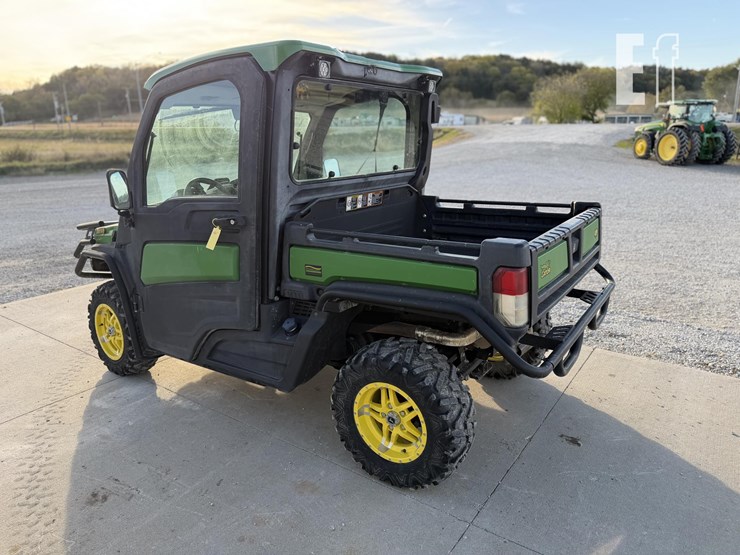 john-deere-gator-xuv-835r-image-10