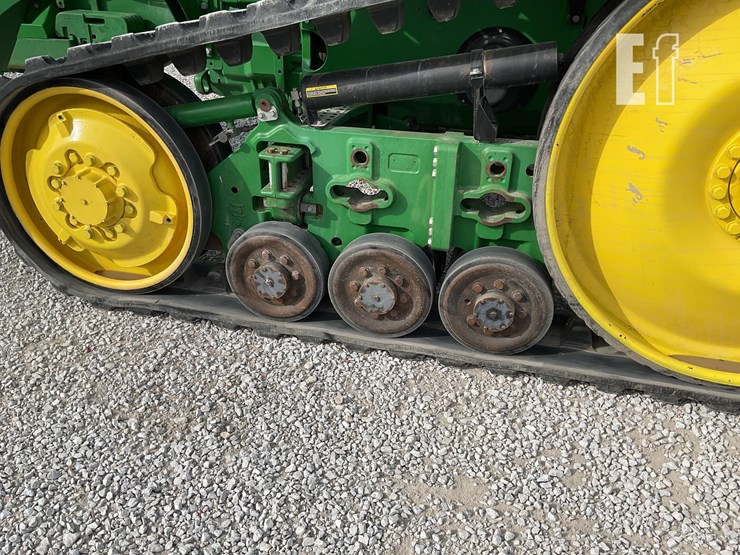 john-deere-8310rt-image-34