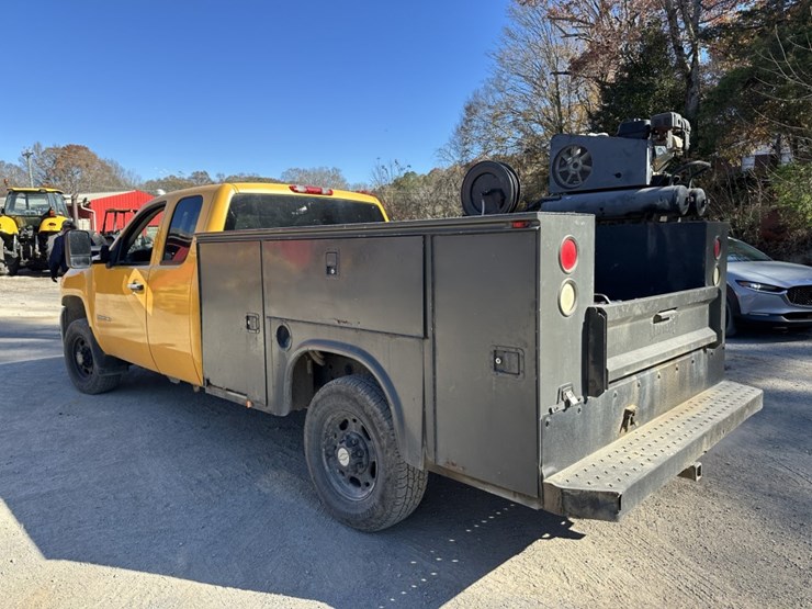 chevrolet-2500-image-3