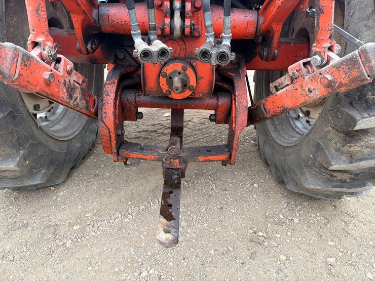 allis-chalmers-190-landhandler-tractor-image-17