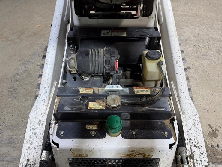 2022-bobcat-mt100-image-21