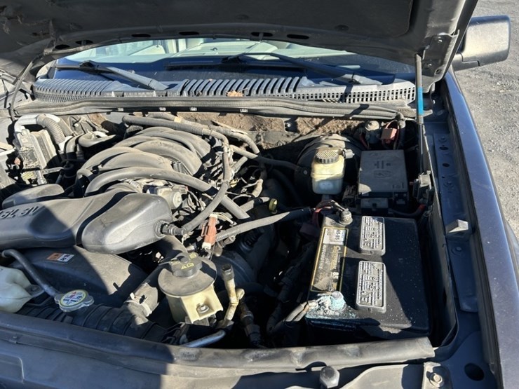 2007-ford-explorer-xlt-image-33