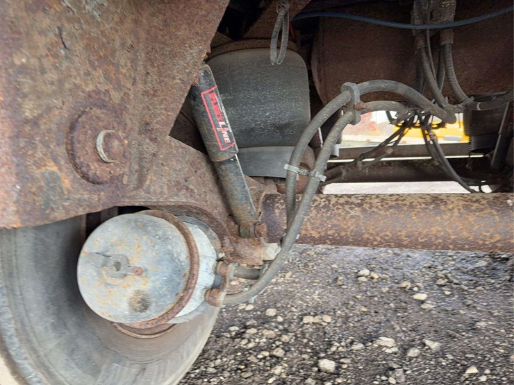 2005-great-dane-53-image-14