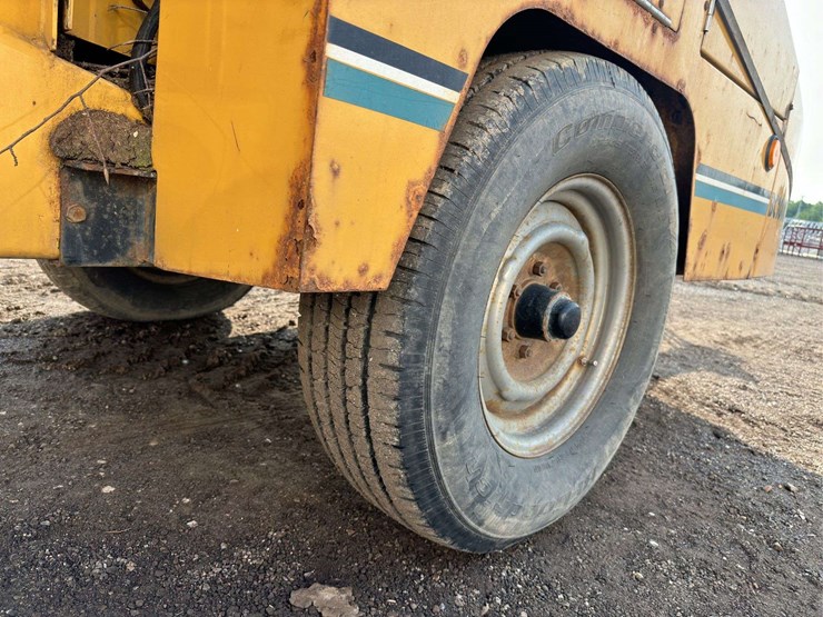 vermeer-wood-chipper-image-6