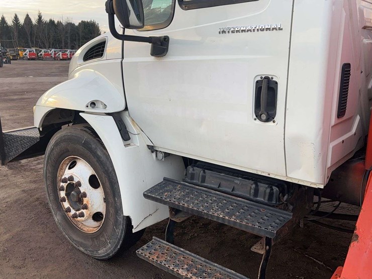 international-durastar-4300-image-27