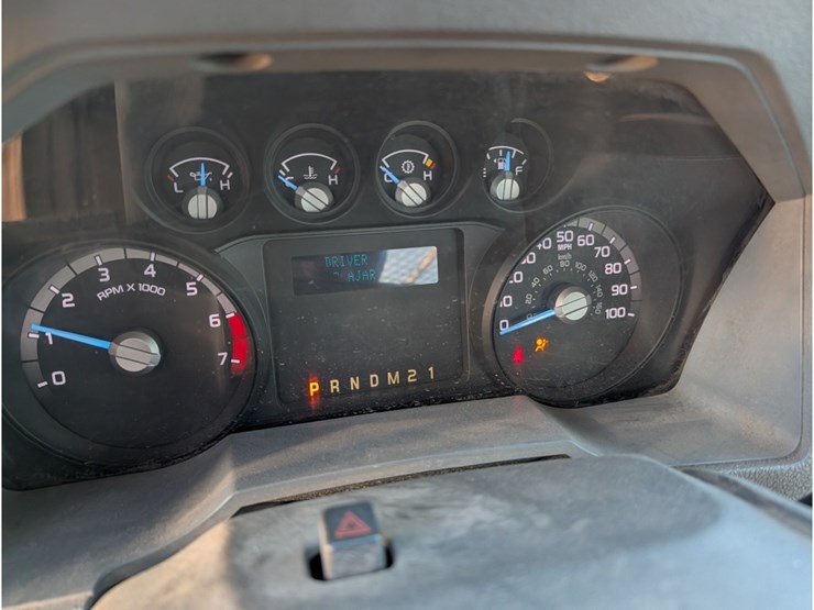 2011-ford-f350-image-17