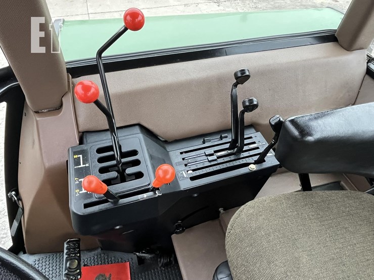 john-deere-2755-image-34