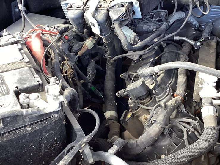 2021-ford-f150-image-18