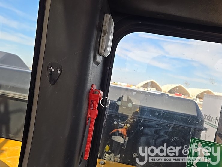 2023-sany-sy225-image-185