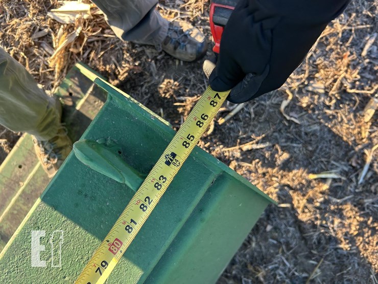 1983-john-deere-4650-image-18