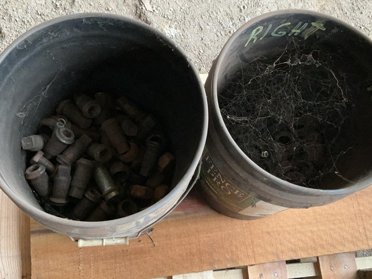 #556-•-bolts-and-parts-image-9