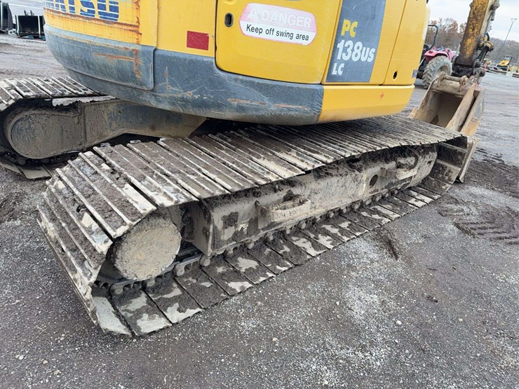 2012-komatsu-pc138-image-15