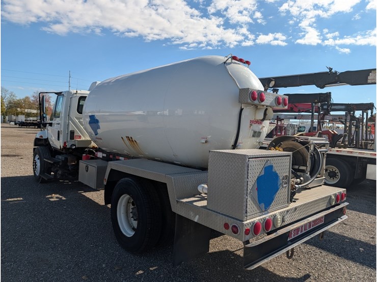 international-durastar-4300-image-8