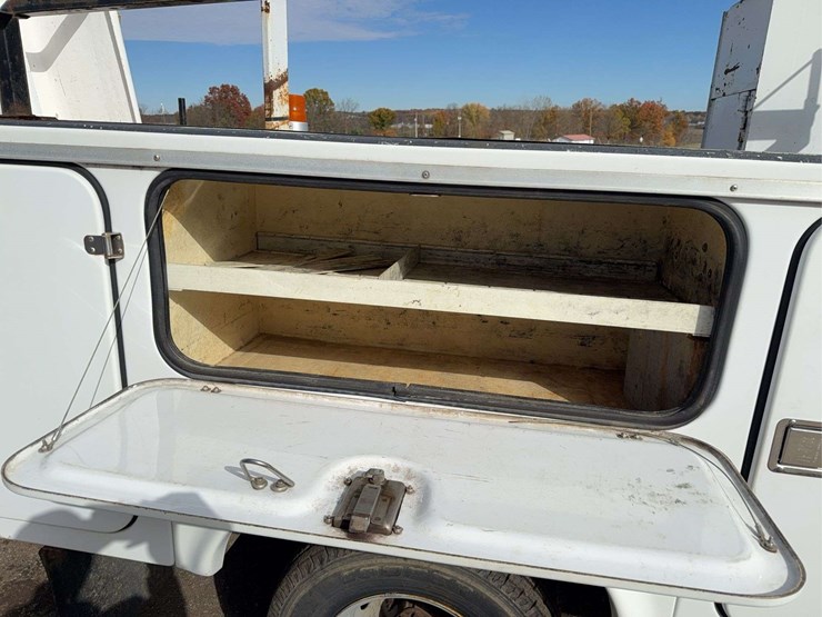 2000-ford-2000-image-12