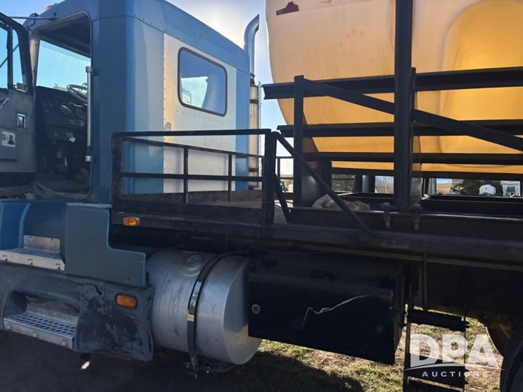 kenworth-t600-image-57