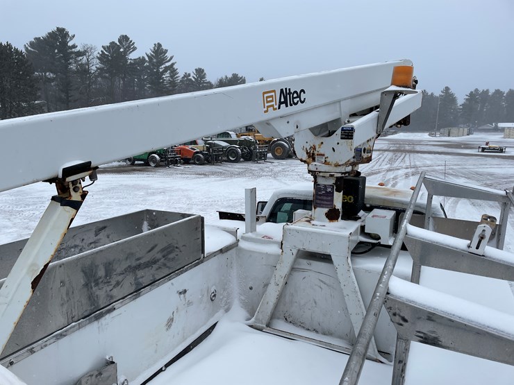 2012-ford-f350-image-32