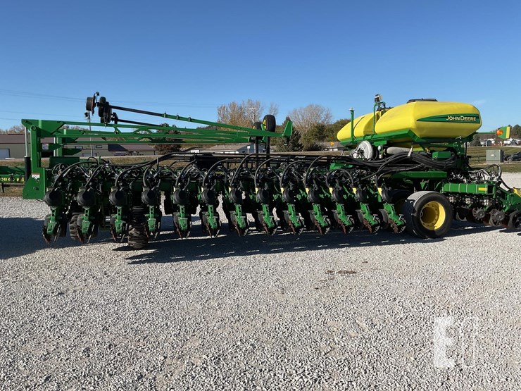 john-deere-db60-image-1