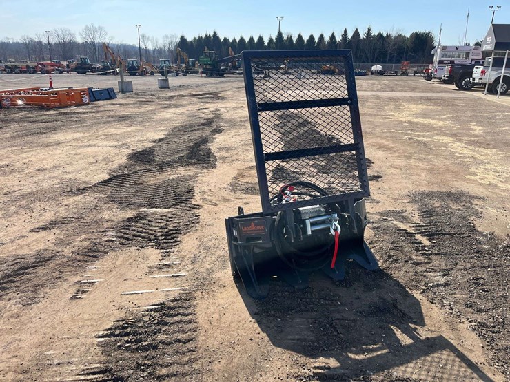 landhonor-q/a-hydraulic-winch-image-1