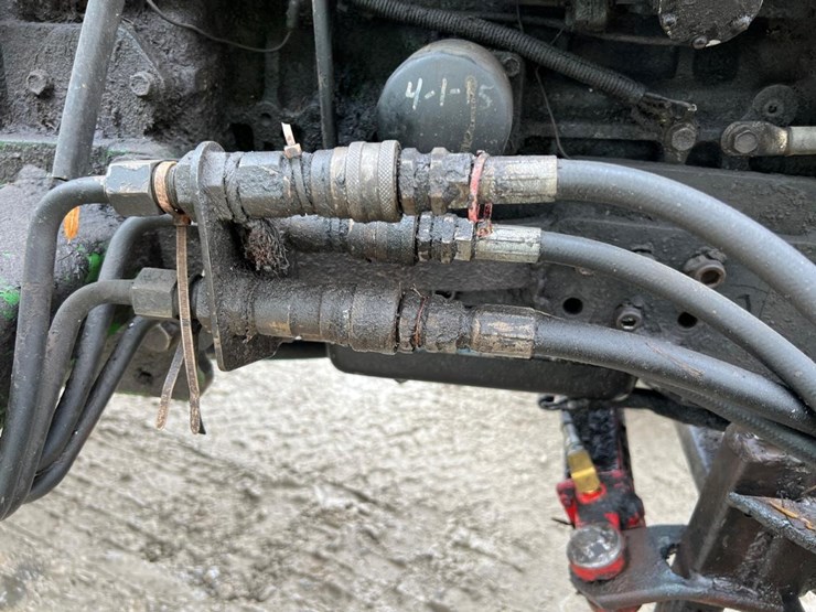 john-deere-4700-image-28