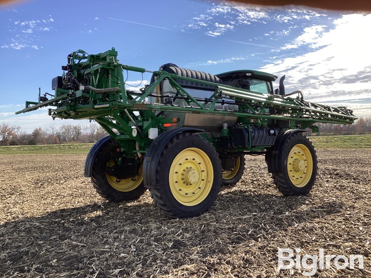 john-deere-r4045-image-5