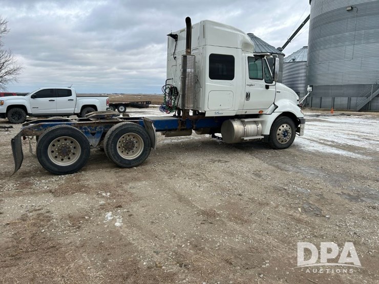 international-prostar-image-20