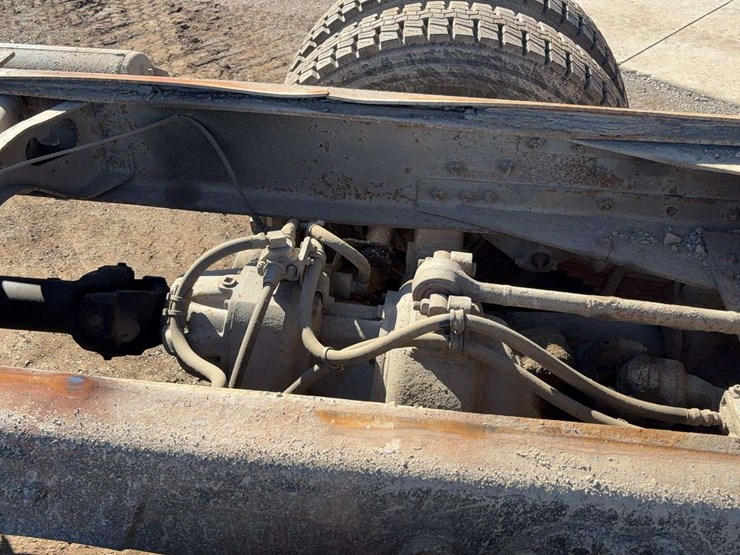 1993-international-4900-image-46