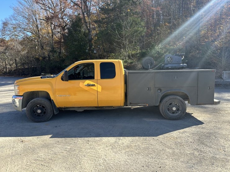 chevrolet-2500-image-2