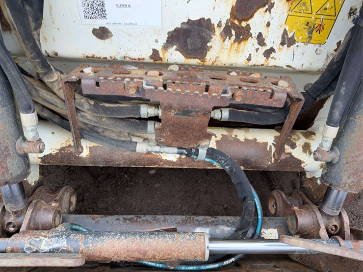 bobcat-t595-image-40