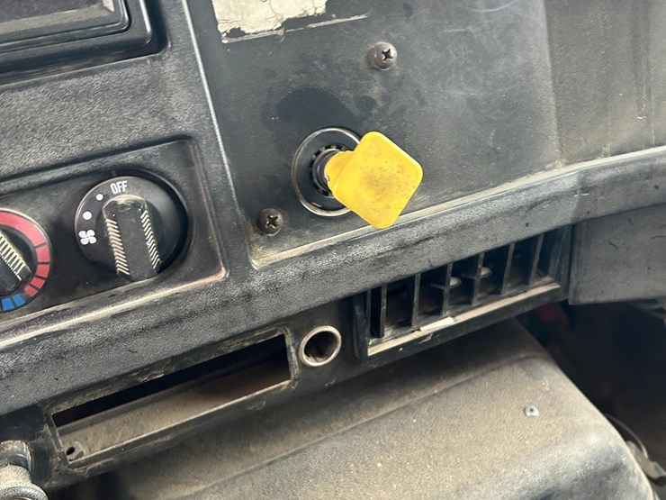 1995-international-4900-image-28