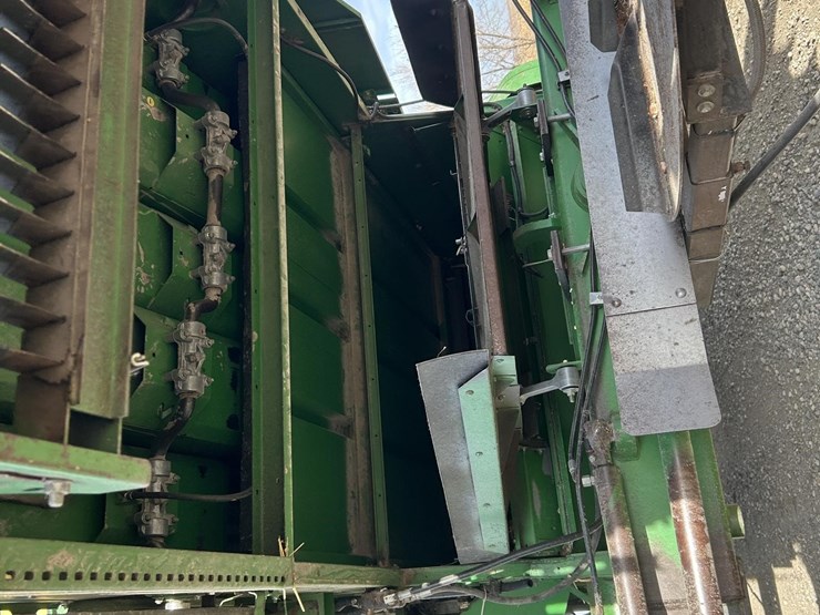 1993-john-deere-9600-image-37