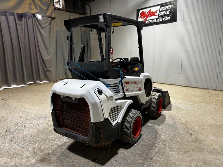 2021-bobcat-l23-image-5