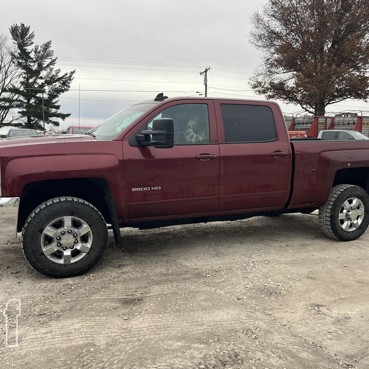 CHEVROLET SILVERADO 2500HD LT