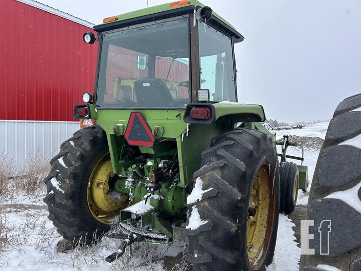 john-deere-4430-image-3