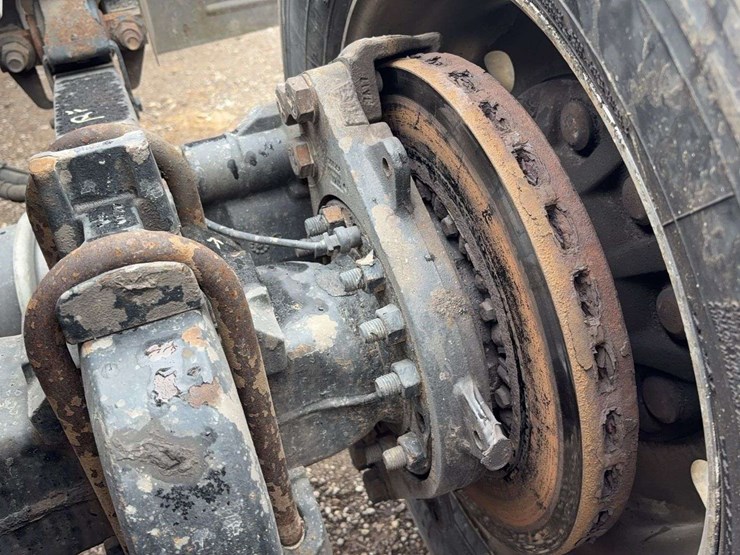 2018-peterbilt-579-image-60