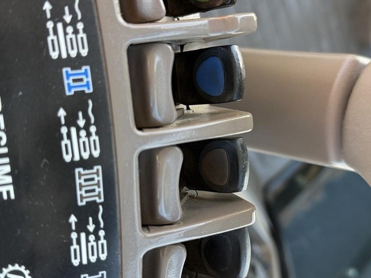 john-deere-9560rt-image-35