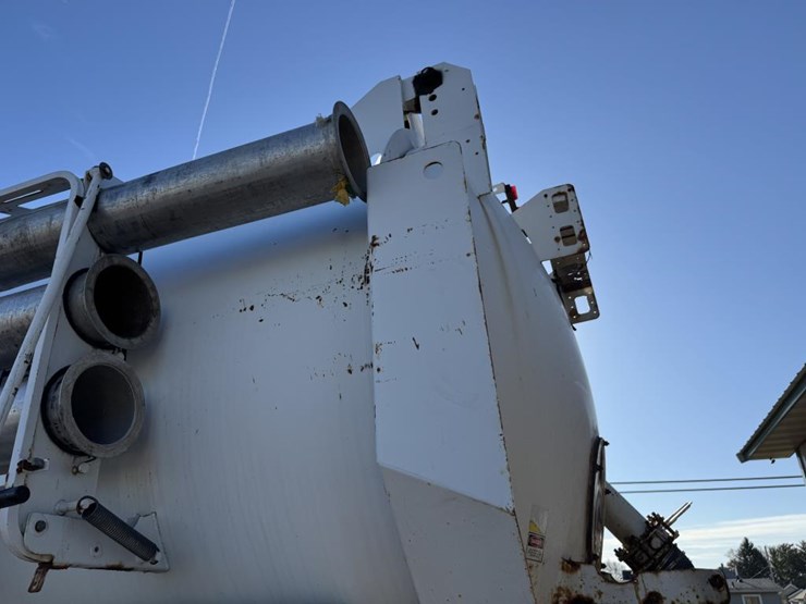 2002-vactor-2100-image-45