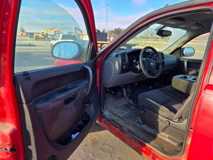 chevrolet-silverado-1500-image-20