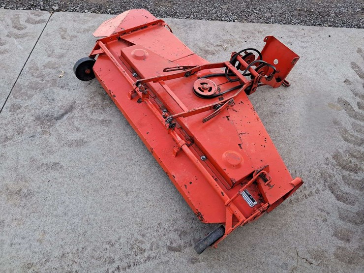 case-444-compact-tractor-image-17