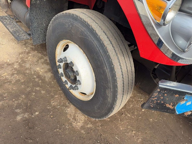 2013-international-workstar-7400-image-9