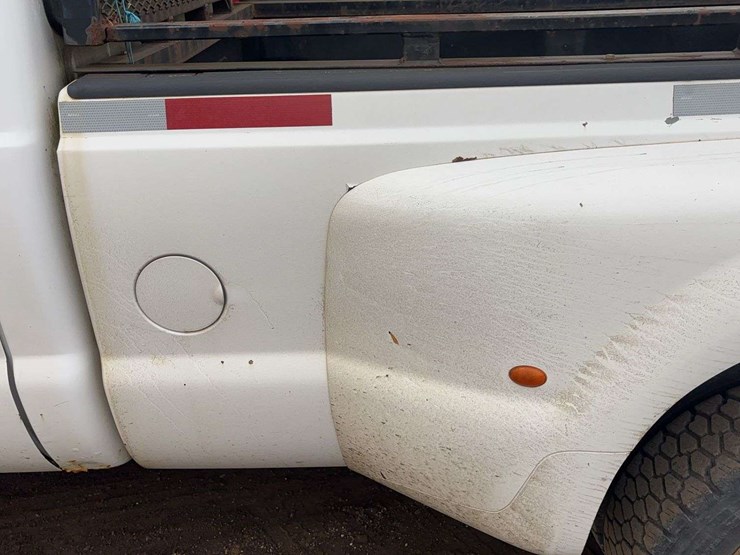 2004-ford-f350-image-17