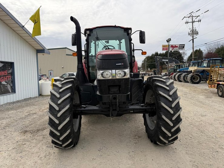 2019-case-ih-farmall-130a-image-8