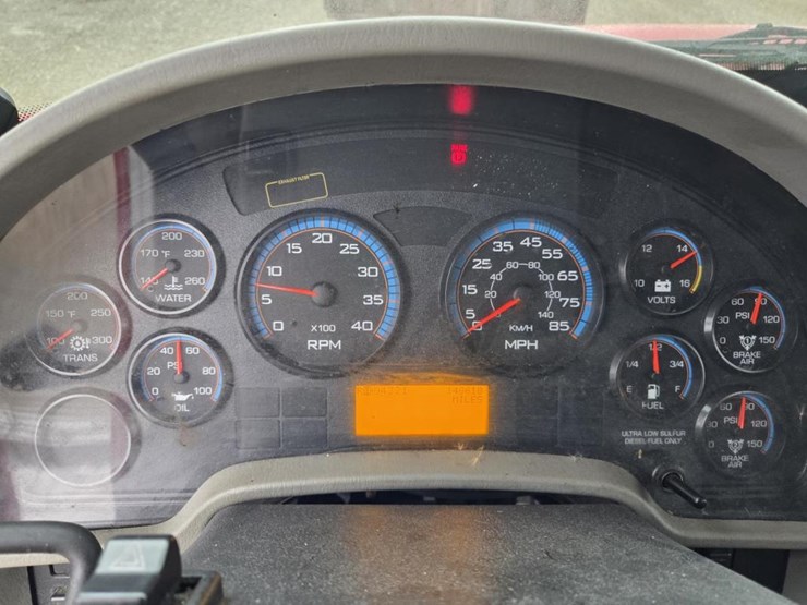 2011-international-durastar-4400-image-75