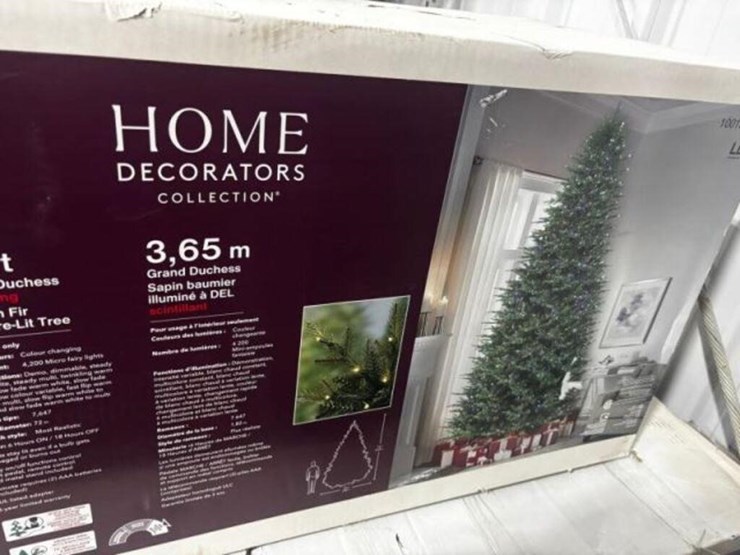 12-ft-grand-duchess-twinkling-balsam-fir-led-image-4