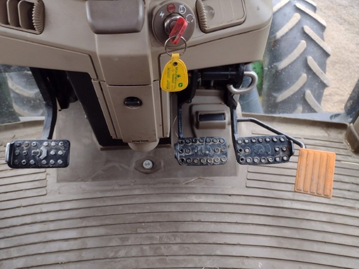 john-deere-6140m-image-8