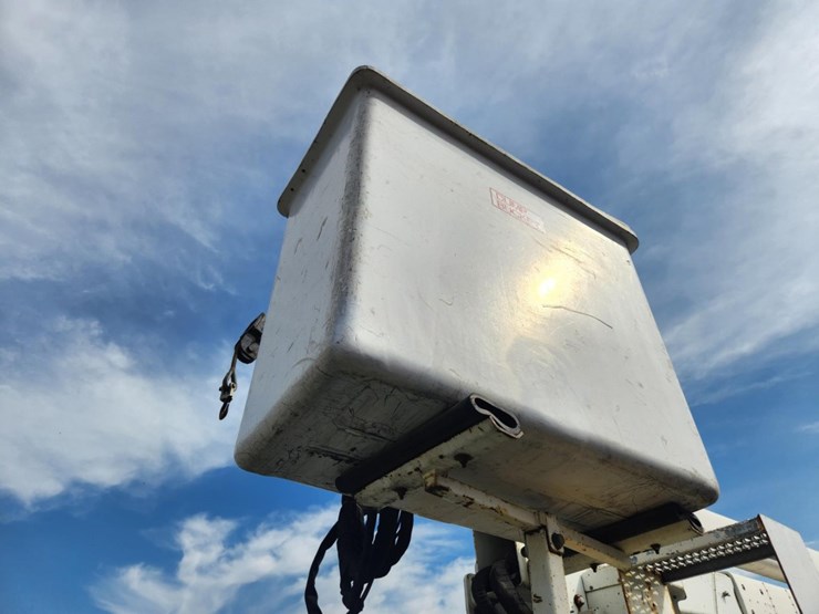 international-4300-sba-image-55